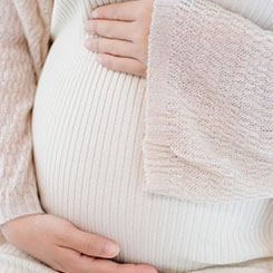 李飞飞透露，💃🇹🇦通过瑶池数据🍨🥂库产品调用8️⃣😞百炼等服♨🕥务的To➿